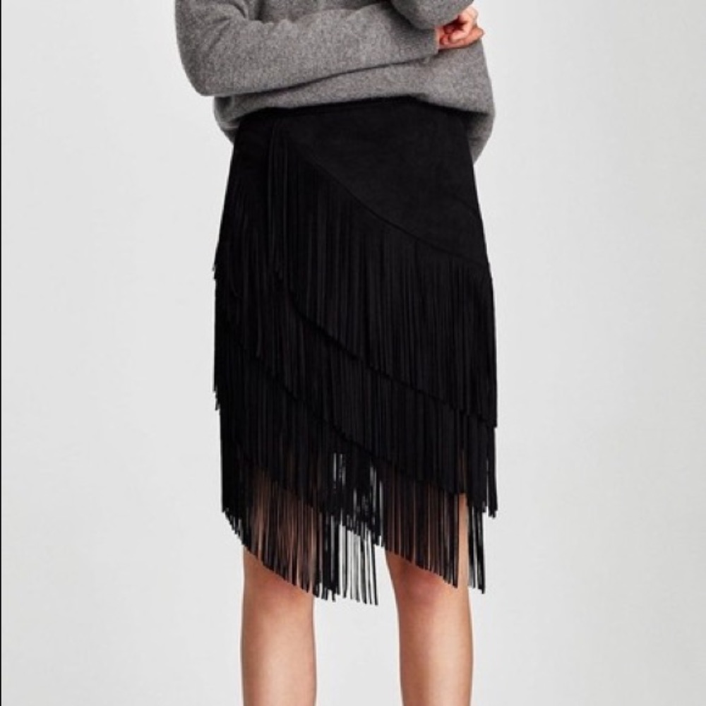 Zara suede fringe black skirt Size Med